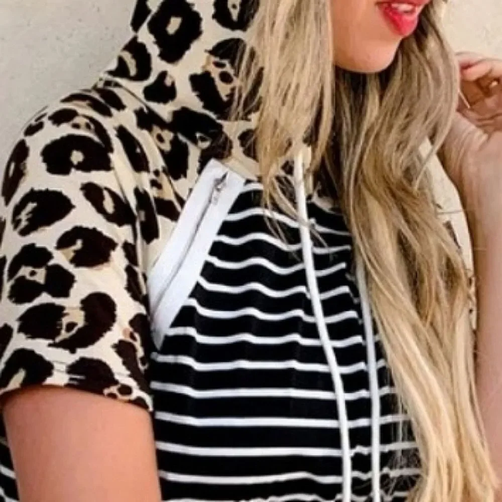 AMOLI In The Hood Hoodie Dress - Picture 3 of 16